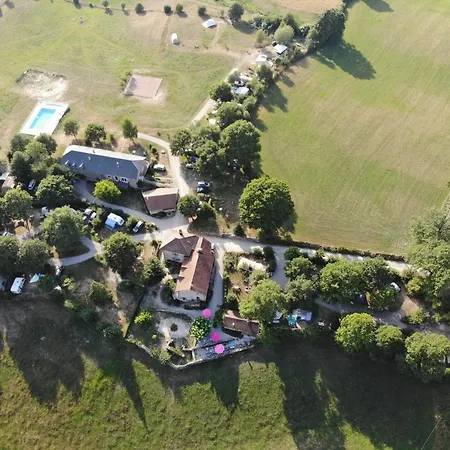 Fenil Dans Le Lot Avec Vue Panoramique Feriehus Lacam-dʼOurcet